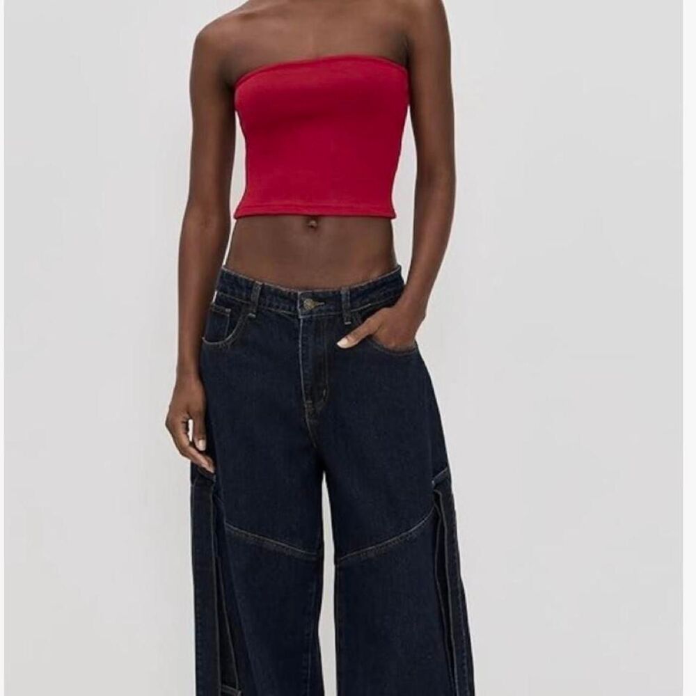Lioness Women's Red Crop-top - Picture 4 of 4